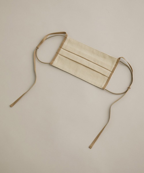 ADAM ET ROPE'(アダムエロペ)の「【WEB限定】イヤーリボンつきマスク(その他小物・レディース・ベージュ/オフホワイト/キナリ・FREE)」の8枚目の写真