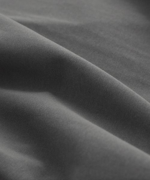 EMMA CLOTHES(エマクローズ)の「シルケットライク天竺 オーバーサイズS/Sカットソー 無地T トップス Tシャツ MERCERIZATION COTTON OVERSIZED SS TEE - EMMA CLOTHES-(Tシャツ/カットソー・メンズ・ホワイト/ブラック/グレー系その他/グリーン系その他/ブルー系その他/パープル系その他/ライトベージュ/グレー系その他2・S/M/L)」の9枚目の写真