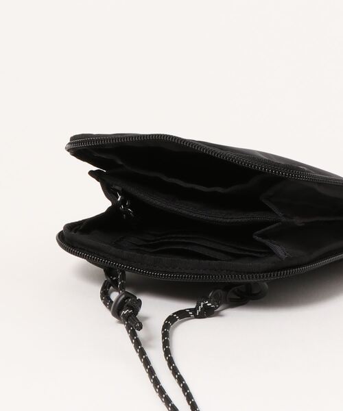 FREDRIK PACKERS（フレドリックパッカーズ）の「【 FREDRIK PACKERS / フレドリック パッカーズ 】 # 210D NYLON MESH WALLET･･（財布・レディース・ブラック/ベージュ・FREE）」の5枚目の写真
