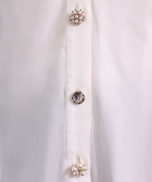one after another NICE CLAUP（ワンアフターアナザーナイスクラップ）の「キラキラvintageボタンブラウス（シャツ/ブラウス・レディース・オフホワイト/ブラック/ベージュ・FREE）」の13枚目の写真