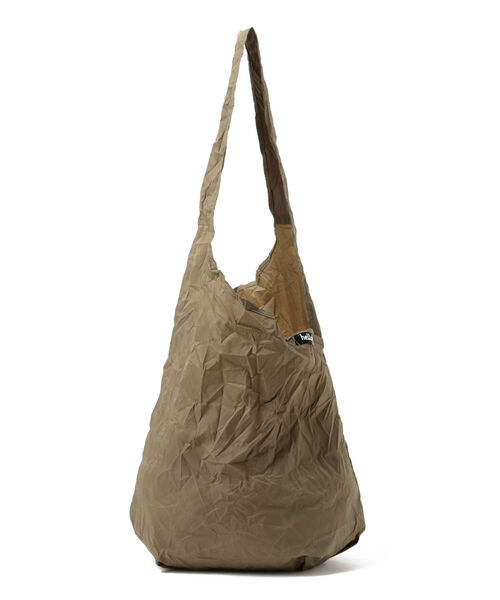 B:MING by BEAMS（ビーミングバイビームス）の「hellolulu / パッカブル バッグ（トートバッグ・メンズ・ネイビー/オリーブ/イエロー/ブラウン系その他3・ONE SIZE）」の5枚目の写真