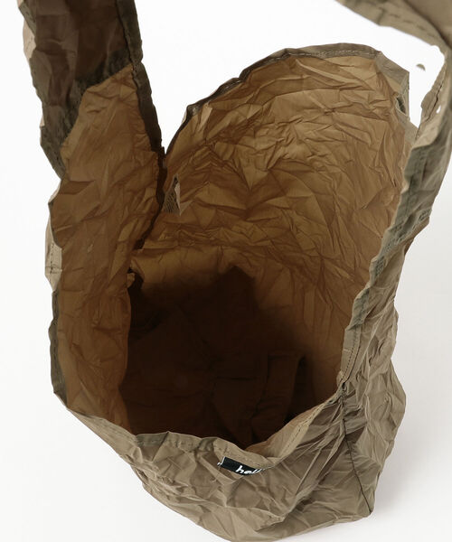 B:MING by BEAMS（ビーミングバイビームス）の「hellolulu / パッカブル バッグ（トートバッグ・メンズ・ネイビー/オリーブ/イエロー/ブラウン系その他3・ONE SIZE）」の7枚目の写真