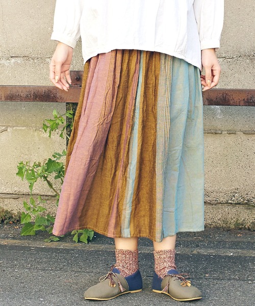 チャイハネ(チャイハネ)の「【チャイハネ】yul マルチストライプスカート(スカート・レディース・ベージュ/ブラック/グリーン・FREE)」の2枚目の写真