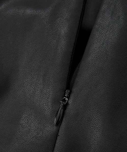 Fano Studios（ファノ ストゥディオズ）の「【Fano Studios】Pu leather gathered design middle skirt FC21B013（スカート・レディース・ブラック・L/S/M）」の14枚目の写真