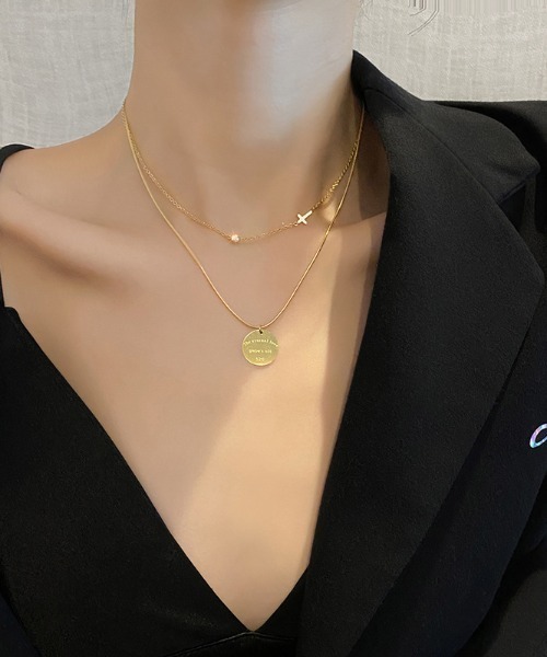 REBALANCE（リバランス）の「ネックレス　シンプルタイプ/重ねづけタイプ（ネックレス・レディース・その他/その他1/その他2/その他3/その他4/その他5/X/Y/Z/R/S/T/U/V/W/L/M/N/O/P/Q/F/G/H/I/J/K/その他6/A/B/C/D/E/その他10/その他12/その他11/その他9/その他8/その他7/その他16/その他17/その他18/その他19/その他13/その他14/その他15/その他22/その他20/その他21/その他23/その他29/その他30/その他31/その他32/その他24/その他25/その他26/その他27/その他28・ONE SIZE）」の5枚目の写真