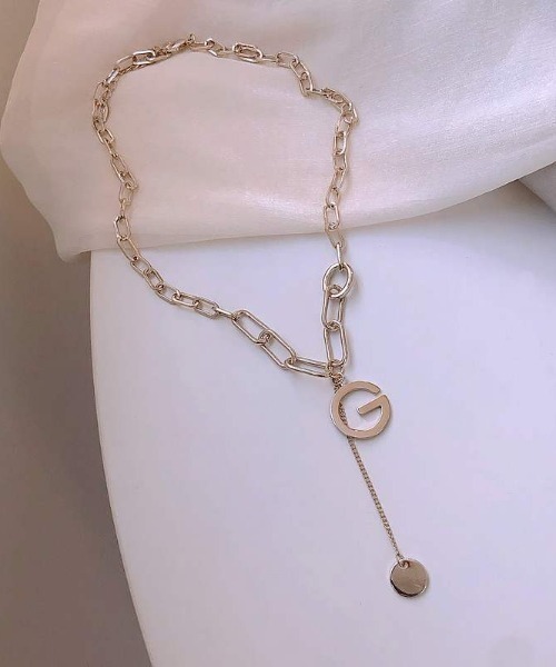 REBALANCE（リバランス）の「ネックレス　シンプルタイプ/重ねづけタイプ（ネックレス・レディース・その他/その他1/その他2/その他3/その他4/その他5/X/Y/Z/R/S/T/U/V/W/L/M/N/O/P/Q/F/G/H/I/J/K/その他6/A/B/C/D/E/その他10/その他12/その他11/その他9/その他8/その他7/その他16/その他17/その他18/その他19/その他13/その他14/その他15/その他22/その他20/その他21/その他23/その他29/その他30/その他31/その他32/その他24/その他25/その他26/その他27/その他28・ONE SIZE）」の6枚目の写真