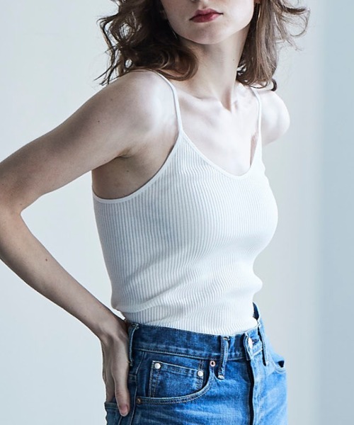 RAWLIFE（ロウライフ）の「KALNA/カルナ/キャミソール（タンクトップ・レディース・ブラック/ベージュ/ホワイト/クリーム・0）」の2枚目の写真