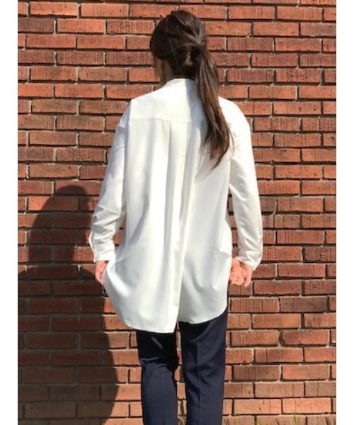 SUIT SELECT（スーツセレクト）の「チュニック丈・バンドカラーロングテールシャツ（シャツ/ブラウス・レディース・ブラック/ベージュ/モカ/ライトグレー/オフホワイト/ネイビー/ミント/ピンクベージュ・FREE）」の12枚目の写真