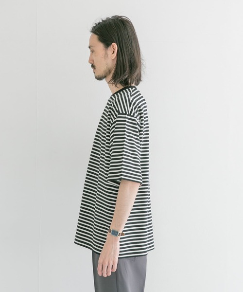 URBAN RESEARCH（アーバンリサーチ）の「ストレッチボーダーTシャツ（Tシャツ/カットソー・メンズ・ブラウン系その他/ホワイト系その他・MEDIUM/LARGE）」の7枚目の写真