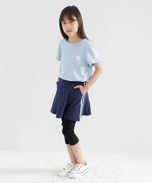 Bee des Bee（ビーデスビー）の「7分丈レギンス付きラインフレアスカート（スカート・キッズ・ミント/ブラック/ネイビー/ブラウン/ライトブラック/ライトピンク/ラベンダー/グレイッシュベージュ/グレイッシュブルー/杢グレー・110cm/140cm/130cm/150cm/120cm/100cm）」の13枚目の写真