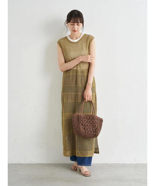 earth music&ecology(アースミュージックアンドエコロジー)の「メッシュニットロングワンピース *(ワンピース・レディース・その他8/カーキ/ベージュ・FREE)」の4枚目の写真