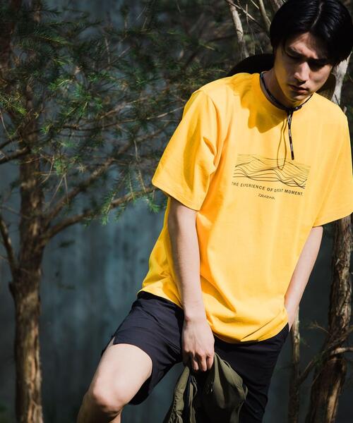 DAIWA（ダイワ）の「別注 [ ダイワ ] DAIWA × GLR ソナー グラフィック Tシャツ（Tシャツ/カットソー・メンズ・イエロー/ホワイト・MEDIUM/LARGE）」の4枚目の写真