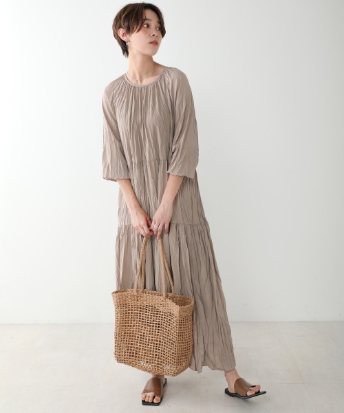 Bou Jeloud（ブージュルード）の「【WEB限定】イージーケア◆ワッシャーワンピース（ワンピース・レディース・ベージュ/ブラウン/ブラック/ブルー/イエロー・FREE）」の4枚目の写真