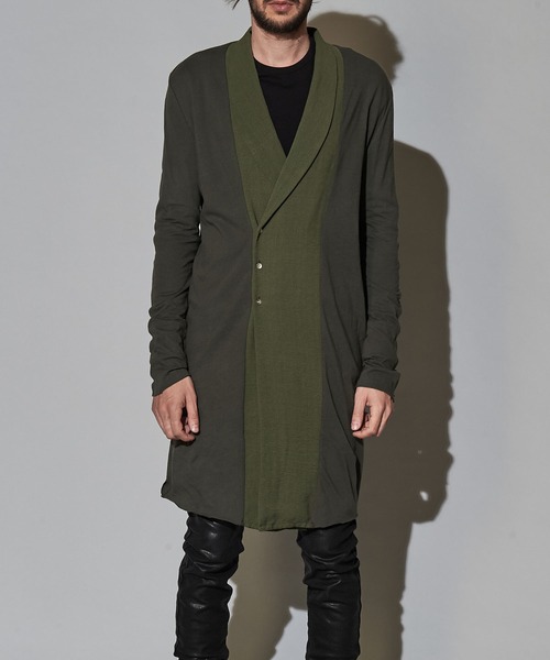 NO ID.(ノーアイディ)の「【NO ID.】Shawl Collar Switching Double Breasted Gown / ショール カラー 切替 ダブル ブレスト ガウン(カーディガン/ボレロ・メンズ・カーキ/ブラック・1/2)」の3枚目の写真