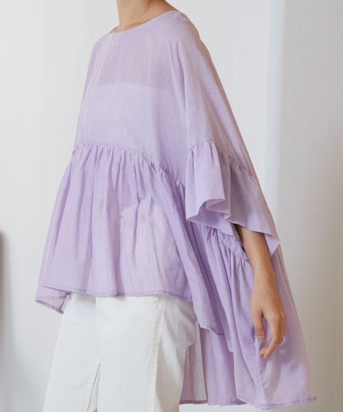 OMNES（オムネス）の「先染め綿麻シャンブレー ギャザーワイドブラウス（シャツ/ブラウス・レディース・ブラック/ベージュ/オフホワイト/ラベンダー・FREE）」の4枚目の写真
