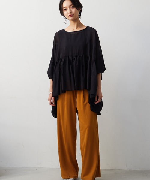 OMNES（オムネス）の「先染め綿麻シャンブレー ギャザーワイドブラウス（シャツ/ブラウス・レディース・ブラック/ベージュ/オフホワイト/ラベンダー・FREE）」の11枚目の写真