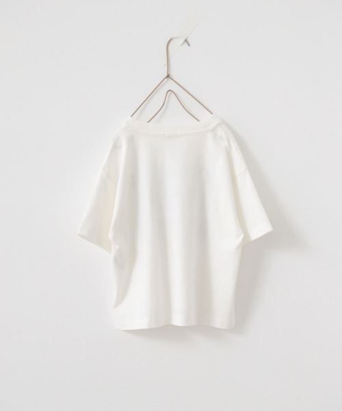 LOWRYS FARM（ローリーズファーム）の「BIGロゴＴ　957558（Tシャツ/カットソー・キッズ・ホワイト/アイボリー/ネイビー/レッド・110/120/140/130/150）」の15枚目の写真