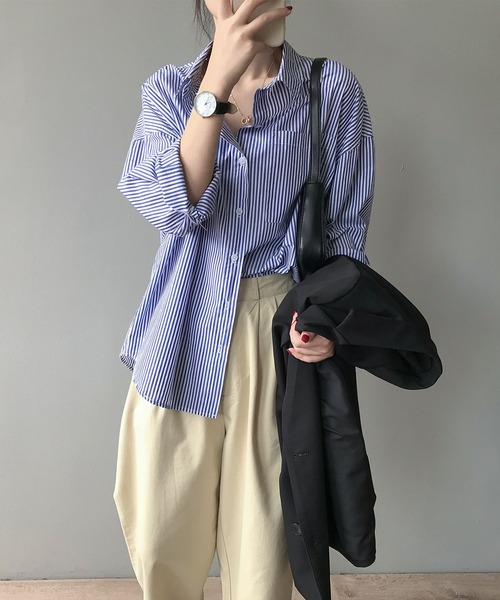 me+em select(ミームセレクト)の「※※【 無地 / ストライプ 】変形バックスリットBIGシャツ(シャツ/ブラウス・レディース・ホワイト/ブラック/ネイビー/グレー/ブラック系その他・FREE)」の10枚目の写真