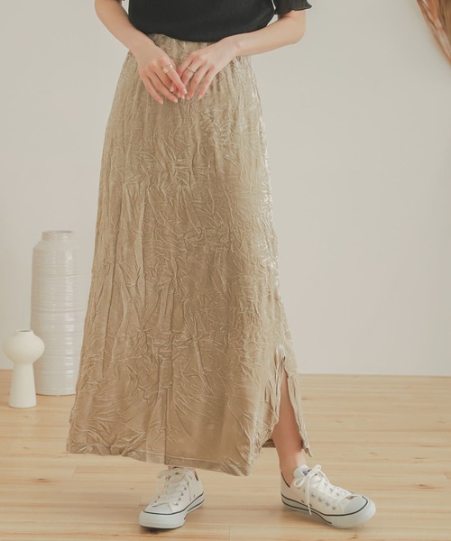 SENSE OF PLACE by URBAN RESEARCH(センスオブプレイスバイアーバンリサーチ)の「クラッシュベロアロングスカート(スカート・レディース・ブラウン/ベージュ/マスタード・ONE)」の21枚目の写真