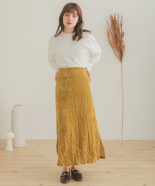 SENSE OF PLACE by URBAN RESEARCH(センスオブプレイスバイアーバンリサーチ)の「クラッシュベロアロングスカート(スカート・レディース・ブラウン/ベージュ/マスタード・ONE)」の9枚目の写真