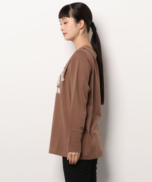 SLOBE IENA（スローブイエナ）の「【Champion / チャンピオン】 ロゴカットソー【洗濯機洗い可】◆（Tシャツ/カットソー・レディース・ホワイト/ブラウン/レッド・FREE）」の15枚目の写真