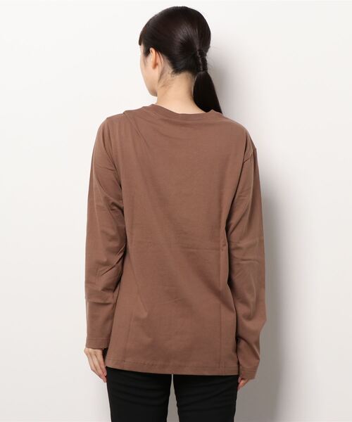 SLOBE IENA（スローブイエナ）の「【Champion / チャンピオン】 ロゴカットソー【洗濯機洗い可】◆（Tシャツ/カットソー・レディース・ホワイト/ブラウン/レッド・FREE）」の14枚目の写真