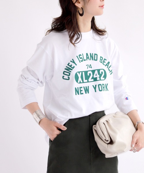 SLOBE IENA（スローブイエナ）の「【Champion / チャンピオン】 ロゴカットソー【洗濯機洗い可】◆（Tシャツ/カットソー・レディース・ホワイト/ブラウン/レッド・FREE）」の2枚目の写真