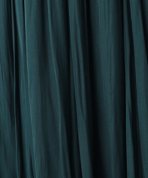 GLOBAL WORK（グローバルワーク）の「サラサラサテンフレアスカート/959748（スカート・レディース・チャコールグレー/その他/ダークグレー/グレー系その他/グリーン系その他6・FREE）」の22枚目の写真