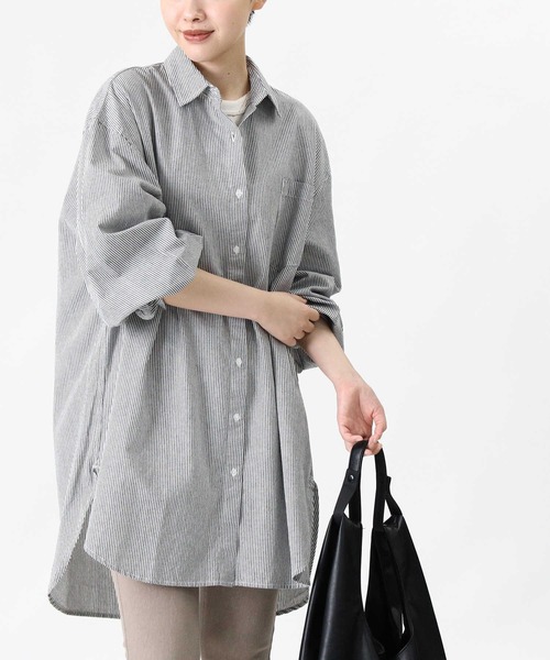 HONEYSUCKLE ROSE(ハニーサックルローズ)の「【HONEYSUCKLE ROSE】ボリュームシャツ(シャツ/ブラウス・レディース・ホワイト/ブルー・M/L)」の2枚目の写真