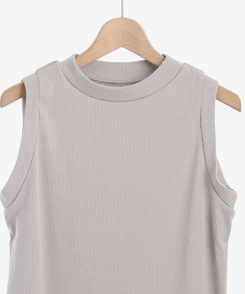 MAJESTIC LEGON（マジェスティックレゴン）の「タンクセットエアリーシャツ（シャツ/ブラウス・レディース・ブラック/グレー/アイボリー・MEDIUM）」の8枚目の写真