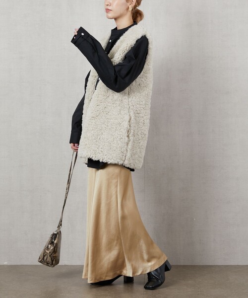 FREAK'S STORE（フリークスストア）の「▽【WEB限定】サテンマーメイドスカート（スカート・レディース・ゴールド/ブラック/ブラウン/グリーン・ﾌﾘ-）」の13枚目の写真