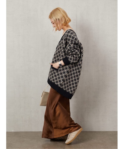 FREAK'S STORE（フリークスストア）の「▽【WEB限定】サテンマーメイドスカート（スカート・レディース・ゴールド/ブラック/ブラウン/グリーン・ﾌﾘ-）」の6枚目の写真