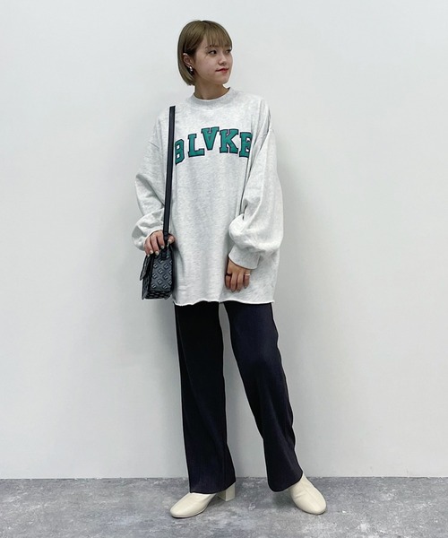 PAGEBOY（ページボーイ）の「カレッジロゴウラケプルオーバー（スウェット・レディース・ライトグレー/ブラック/オレンジ・FREE）」の9枚目の写真