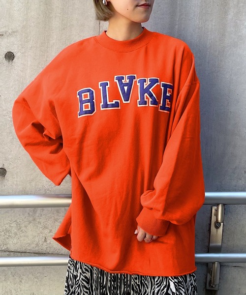 PAGEBOY（ページボーイ）の「カレッジロゴウラケプルオーバー（スウェット・レディース・ライトグレー/ブラック/オレンジ・FREE）」の11枚目の写真