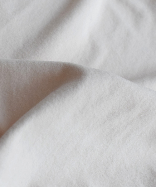 zootie（ズーティー）の「【見た目を裏切るあたたかさ】フリース裏地付き 花柄マイクロプリーツスカート（スカート・レディース・ネイビー/ブラック/ブラウン/ブラック系その他/グリーン/グレイッシュブルー/ホワイト系その他/ライトカーキ/ミント/ブラウン系その他/ベージュ/ホワイト系その他2/ブラウン系その他2・M）」の21枚目の写真