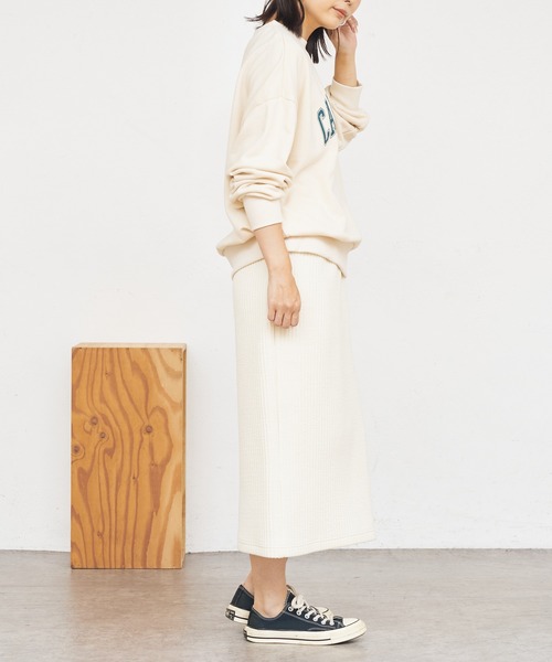 BONbazaar（ボンバザール）の「裏毛プリントスウェット（スウェット・レディース・チャコールグレー/アイボリー/レッド・FREE）」の12枚目の写真