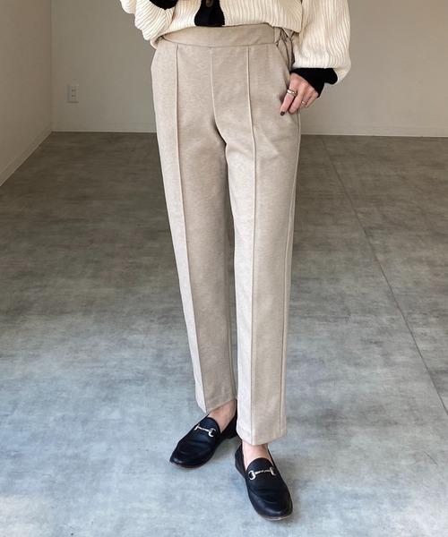 She's Closet(シーズクローゼット)の「ウールライクセンターシームラインあったかテーパードパンツ(その他パンツ・レディース・アイボリー/ブラウン/グレイッシュベージュ/カーキ/ボルドー/ダークブルー/スモークピンク/キャメル/ベージュ系その他/ブラック・FREE)」の5枚目の写真