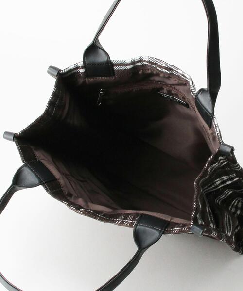 BEAUTY&YOUTH UNITED ARROWS（ビューティーアンドユースユナイテッドアローズ）の「BY チェック スクエア トートバッグ（トートバッグ・レディース・ダークブラウン/オリーブ・FREE）」の3枚目の写真