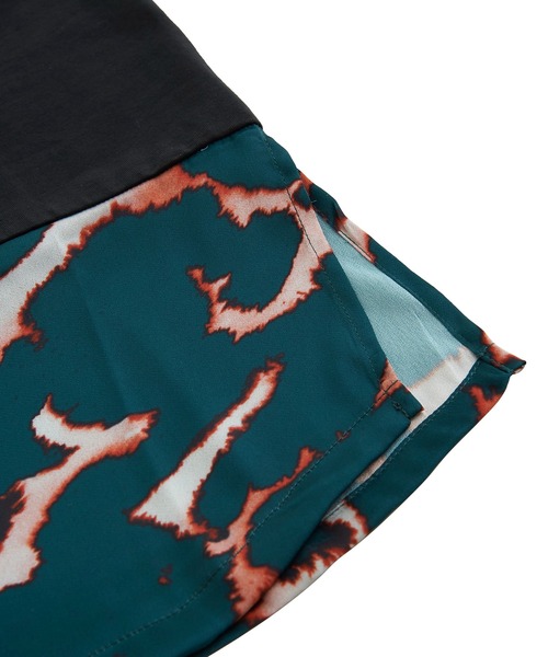 NO ID.（ノーアイディ）の「【NO ID.】Switching Hemline Long Tank Top / スイッチング ヘムライン ロング タンクトップ（タンクトップ・メンズ・ブラック/レッド/グリーン/マスタード・ONE SIZE）」の13枚目の写真