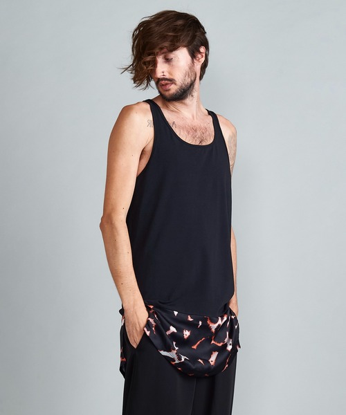 NO ID.（ノーアイディ）の「【NO ID.】Switching Hemline Long Tank Top / スイッチング ヘムライン ロング タンクトップ（タンクトップ・メンズ・ブラック/レッド/グリーン/マスタード・ONE SIZE）」の18枚目の写真