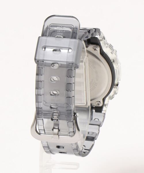 G-SHOCK（ジーショック）の「【CASIO/G-SHOCK】スクエアフェイス DW-5600SK-1（アナログ腕時計・メンズ・ホワイト系・FREE）」の4枚目の写真