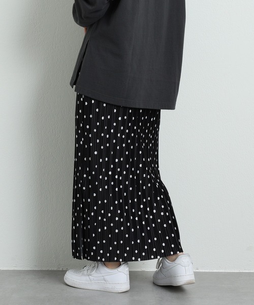 CIAOPANIC TYPY（チャオパニックティピー）の「カットプリーツIラインスカート（スカート・レディース・ブラック/カーキ/アイボリー/ブラック系その他/バイオレット/グリーン/ピンク・ONE SIZE）」の9枚目の写真