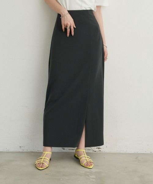 Aunt Marie's（アントマリーズ）の「スリットタイトロングスカート