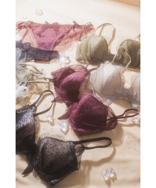 Chut！ INTIMATES（シュットインティメイツ）の「【軽いだけじゃない】シアーライトブラ (C359)（ブラジャー・レディース・カーキ/ブラック/ワイン/ライトベージュ・B65/G70/C75/F65/C70/B75/F75/D75/D65/D70/E70/H70/B70/E75/H75/F70/G65/G75/C65/E65）」の14枚目の写真