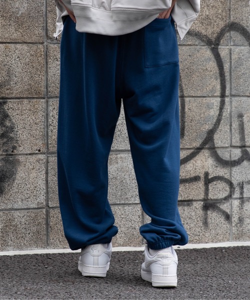 THE STANDARD（ザスタンダード）の「WEGO/【セットアップ対応商品】スタンダードスウェットパンツ（スウェットパンツ・メンズ・ネイビー/グリーン/オレンジ/オフホワイト/杢グレー/ブラック・MEDIUM/SMALL/LARGE）」の18枚目の写真