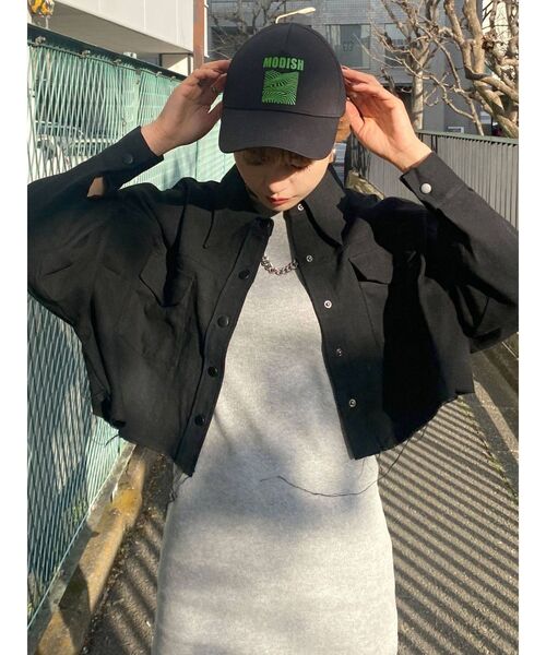 EMODA（エモダ）の「オーバークロップシャツジャケット（ブルゾン・レディース・ホワイト/ブラック/ブルー/その他・FREE）」の11枚目の写真