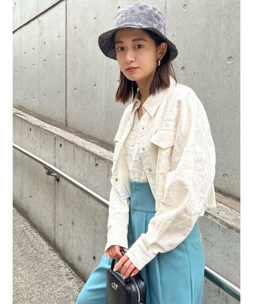 EMODA（エモダ）の「オーバークロップシャツジャケット（ブルゾン・レディース・ホワイト/ブラック/ブルー/その他・FREE）」の15枚目の写真