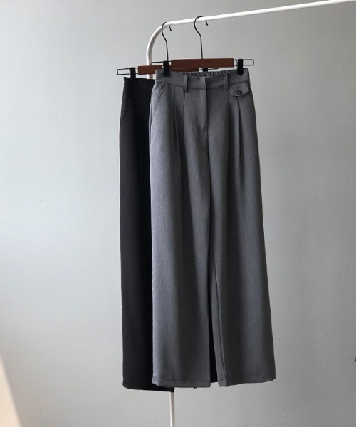 by muni:r（バイ ムニール）の「ピンタックポケットポイントワイドスラックス（スラックス・レディース・ブラック/グレー・SMALL/MEDIUM）」の15枚目の写真