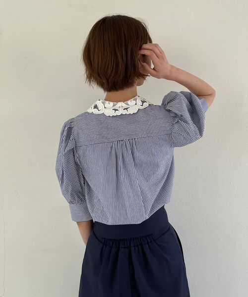 MAJESTIC LEGON(マジェスティックレゴン)の「☆レースカラーパフ袖ブラウス(シャツ/ブラウス・レディース・オフホワイト/ブルー系その他2/ブラック・MEDIUM)」の13枚目の写真