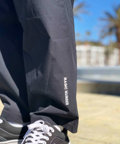 MAGIC NUMBER（マジック ナンバー）の「【MAGIC NUMBER】LIVIN' WELL STRETCH PANTS（その他パンツ・メンズ・ブラック・LARGE/MEDIUM/X-LARGE）」の4枚目の写真